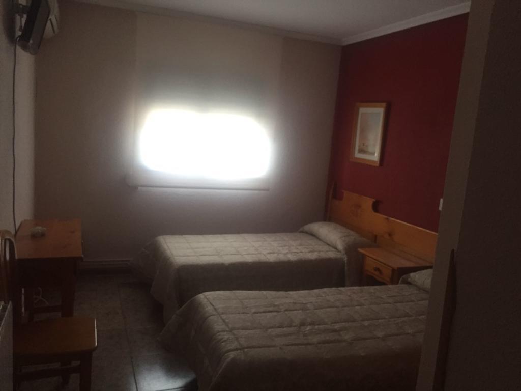 Meson Restaurante La Posada Hostal Calera y Chozas Kültér fotó